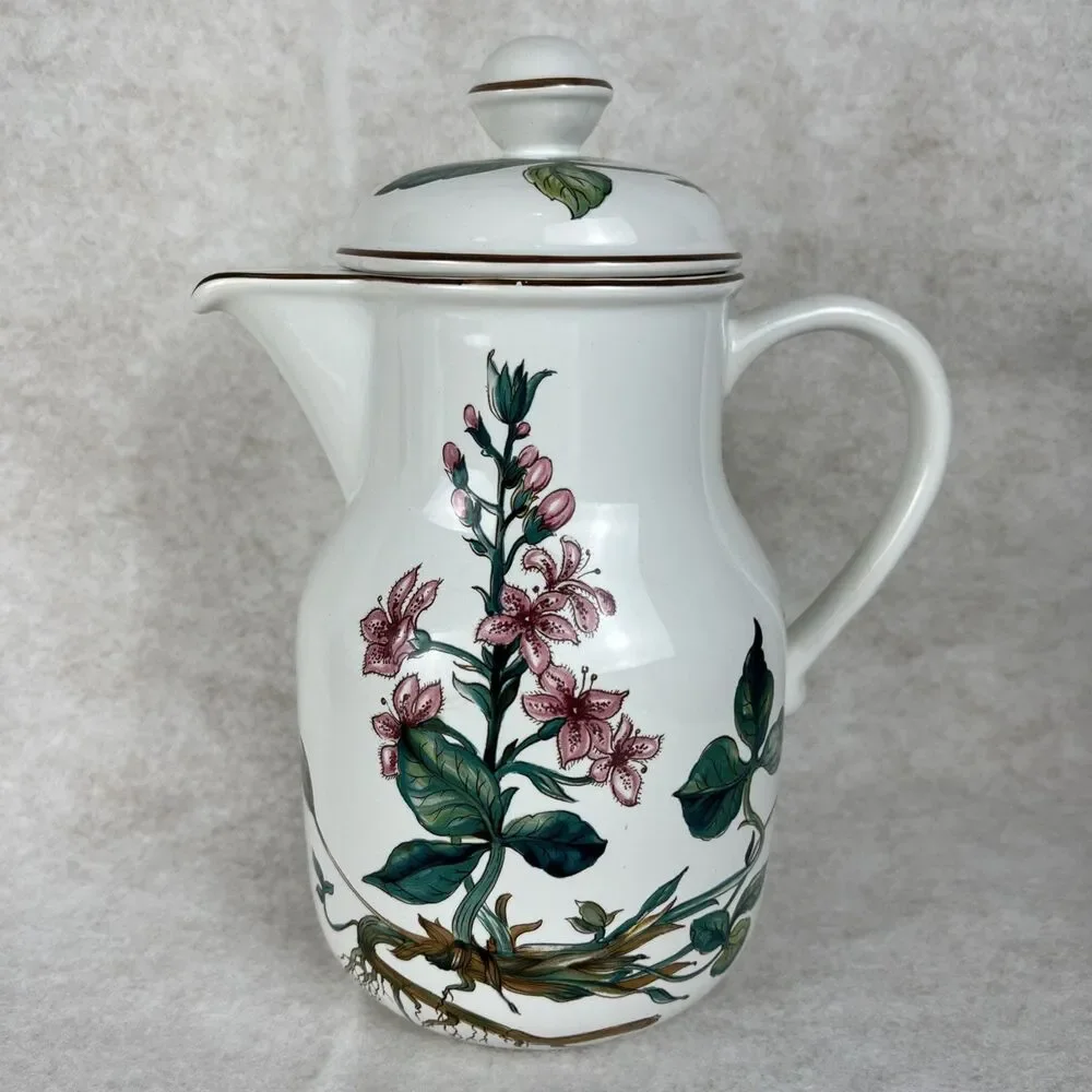 VTG Villeroy & Boch Botanica Tea Pot Pitcher Floral Porcelain 9 1/2” Depuis 1748